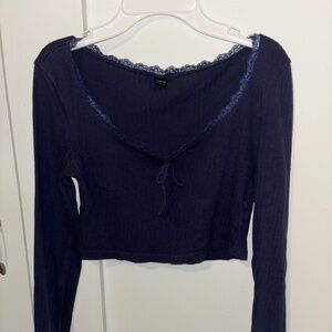 Long sleeve cropped top navy blue size small